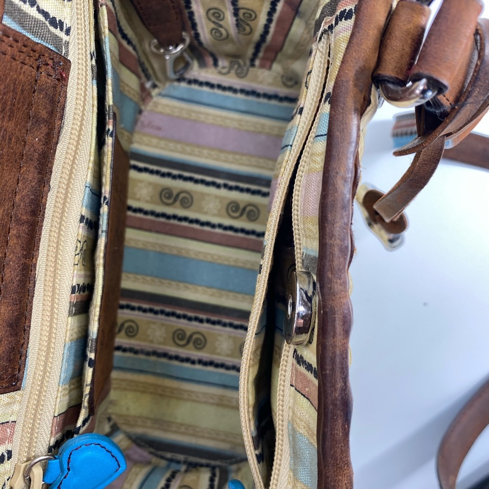 Brighton Braided Woven Wicker Shoulder Bag - Picture 4 of 6